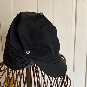 Lululemon Down For A Run Ear flaps insulated ball cap M/L